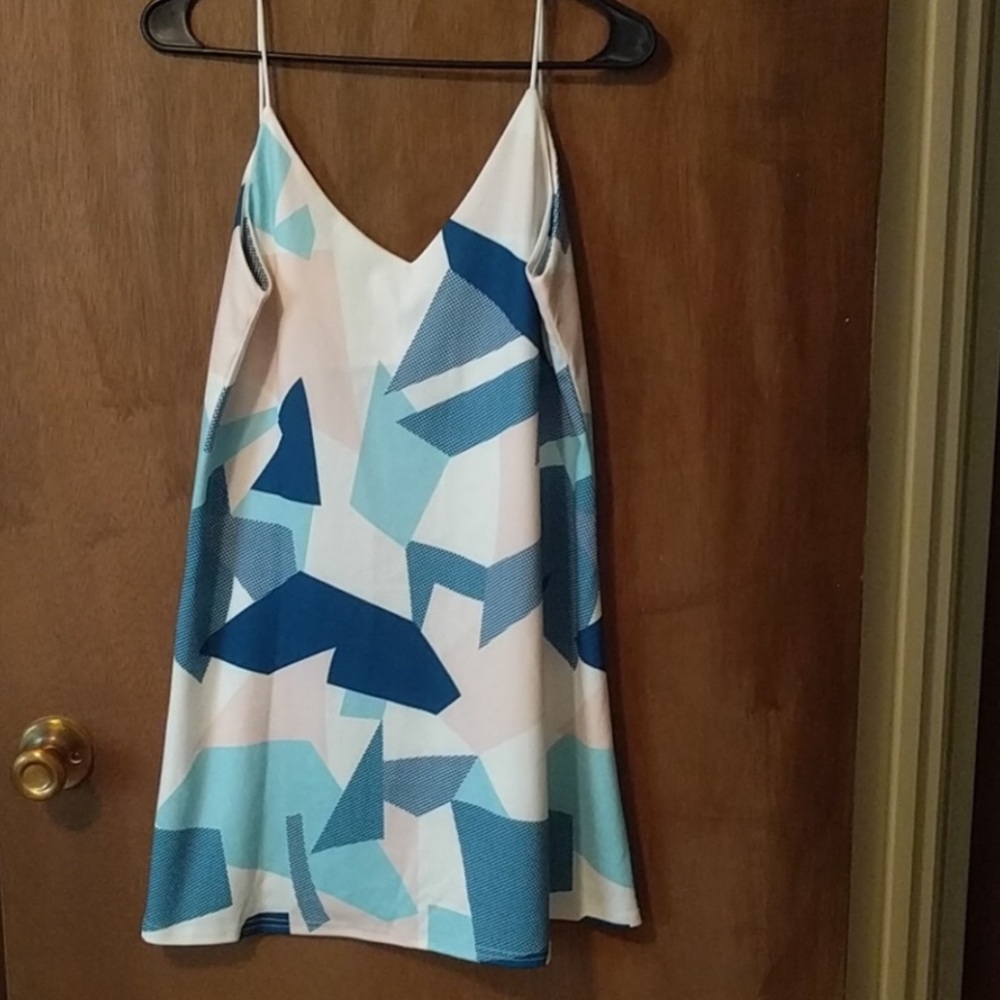 Geometric pattern shift dress. S